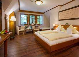 Hotel Mutter-Bahr 3