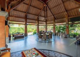 Adi Dharma Hotel Kuta 2