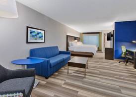 Holiday Inn Express & Suites BLACKSBURG - UNIVERSITY AREA by IHG 4
