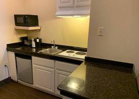 Comfort Suites Texas Ave 4