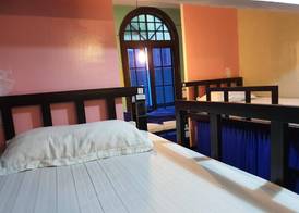 Travel Hub Guesthouse 4