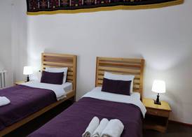 Ziyobaxsh Hotel 3