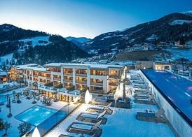 Stroblhof Active Family Spa Resort 2