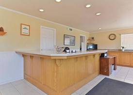 Cayucos Beach Inn 4