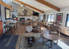 AmericInn by Wyndham Albert Lea 4