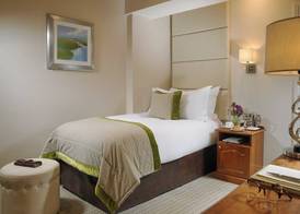 Buswells Hotel 3