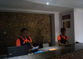Diamonds Hotel 3