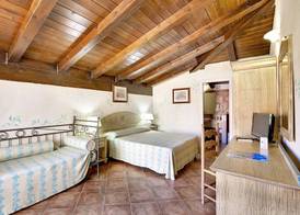 Colonna Beach Hotel Marinella 5