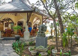Martas Hotel Gili Trawangan 2