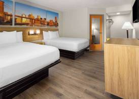 Days Inn & Suites by Wyndham Albany 5