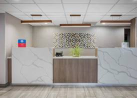 SureStay Plus Hotel by Best Western Chicago Lombard 2