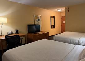 SureStay by Best Western Norman 5