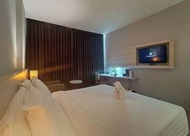 Grand Cakra Hotel Malang 4