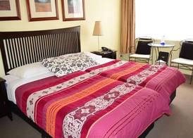 Knightsbridge Apartments 4