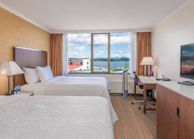 Coast Discovery Inn 4