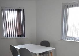 OYO Victoria Apartments 3