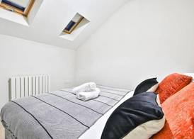 Whitchurch Place 2 Bed Flat in Cardiff 2