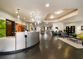 Best Western Douglas Inn & Suites 2