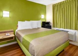 Lakeside Inn Lake Havasu City 3