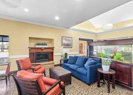 Comfort Suites Lake Jackson Clute 3