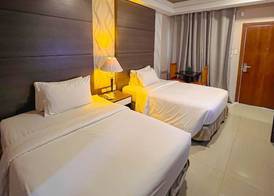 88 Courtyard Hotel 5