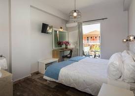 Rooms 48 by Zante Plaza 3