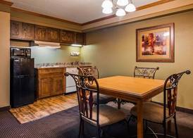 Best Western Plus Sidney Lodge 5