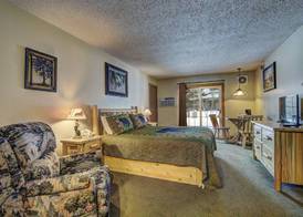 Eagle River Inn and Resort 4