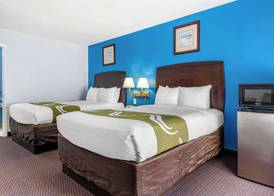 Quality Inn Sarasota North Near Lido Key Beach 5