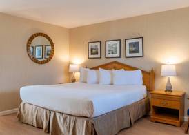 Port Inn and Suites Portsmouth, an Ascend Collection Hotel 4