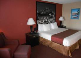 AmeriStay Inn St Joseph 5