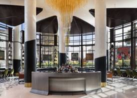 Paragraph Freedom Square, a Luxury Collection Hotel, Tbilisi 3
