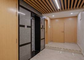 Treebo Premium D Consulate, Near US Consulate Hyderabad 4