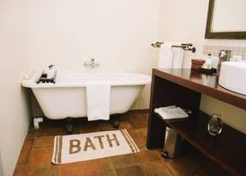 Mackaya Bella Guest House 2