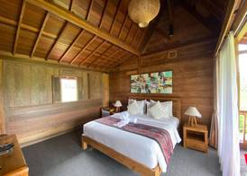 Kubu Sakian Villa and Restaurant Sidemen 5
