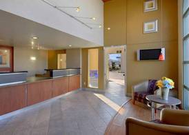 California Inn and Suites, Rancho Cordova 2