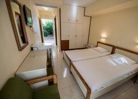 Ionis Hotel 5