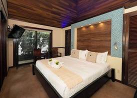 PUR Boutique Cabanas, Adults Only 3