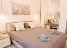 Exceptional Sea View Apart St Paul's Bay 4