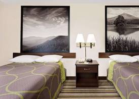 Super 8 by Wyndham Waynesboro 5