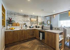 Shirehall Apartments 5