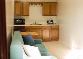 Travelodge by Wyndham Escanaba 5