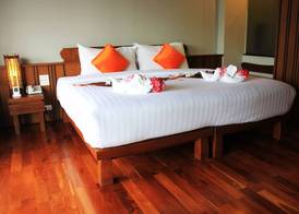 Maehaad Bay Resort - SHA Plus 4