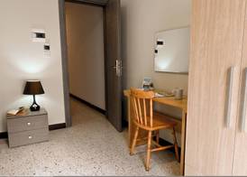 Cozy Ensuite Rooms 4
