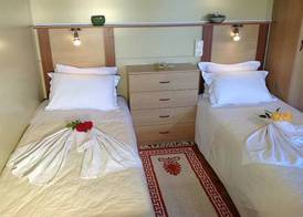 Chrissa Camping Rooms & Bungalows 2