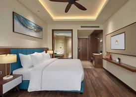 The Watson Premium HaLong Hotel 4