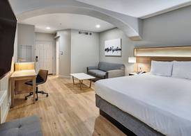 Radisson Hotel El Paso Airport 2