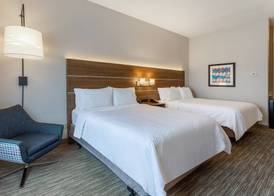 Holiday Inn Express & Suites O'FALLON/SHILOH by IHG 4