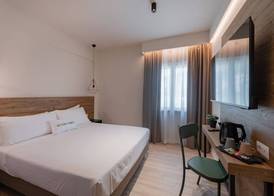 Evo Hotel 5