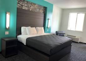 Palacio Royale Inn Boutique Katy 3